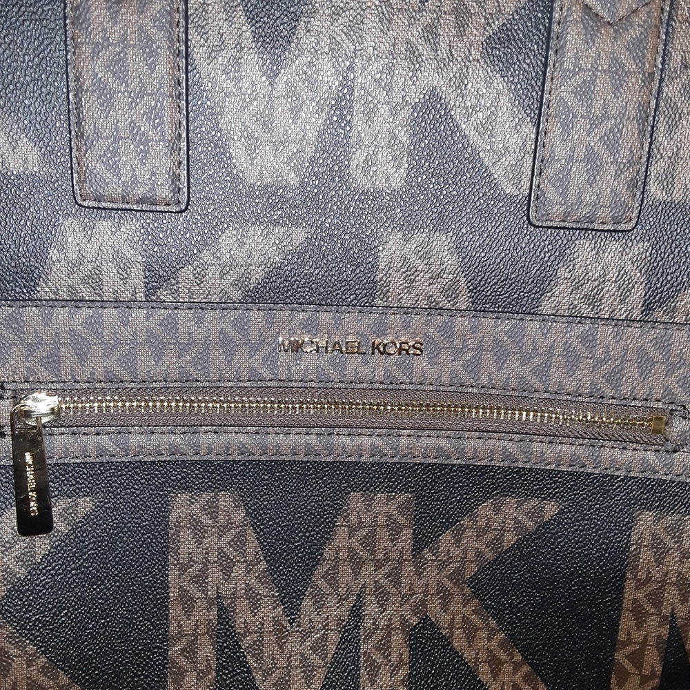 Michael Kors Kensly 🤎 - Picture 5 of 10